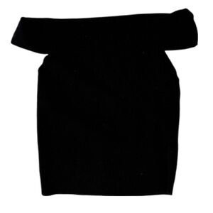 BLACK off the shoulder going out top - garage